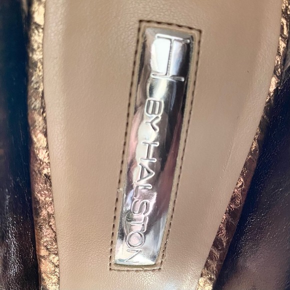 H by Halston // Bronze Snakeskin Embossed Metallic Heels, Size 8M - Picture 9 of 12